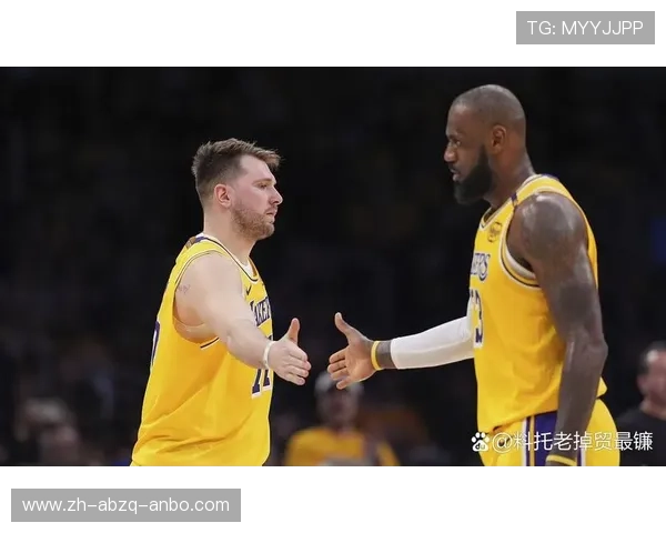 球迷热议没有詹库对决除非湖人勇士季后赛狭路相逢